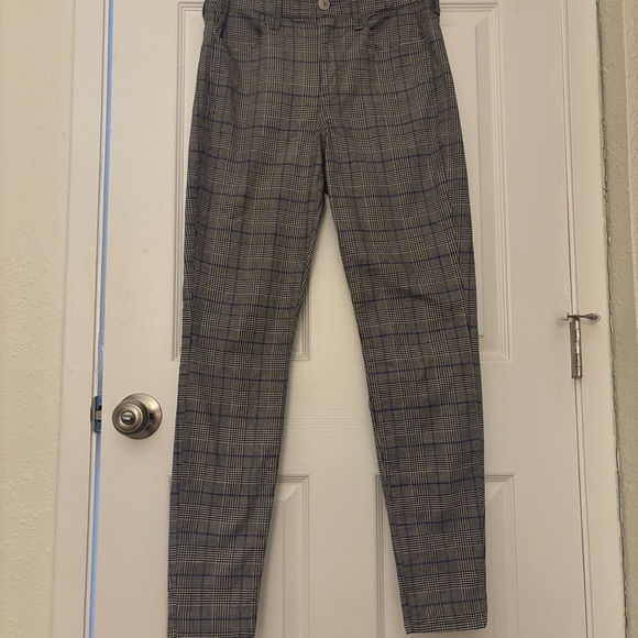 American Eagle Plaid jegging bundle - Picture 10 of 10